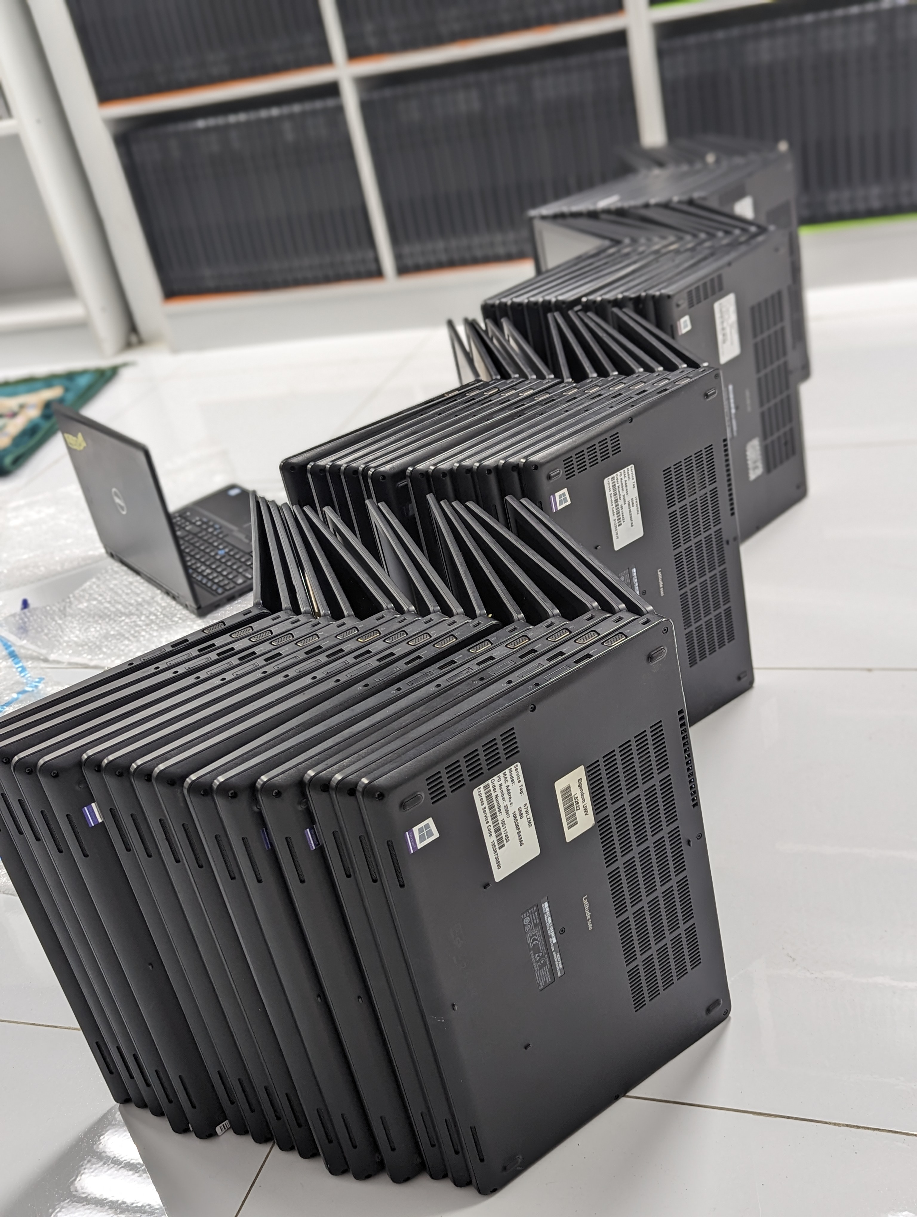 Lot 20 Dell Latitude 5500 — Reconditionnés Grade A