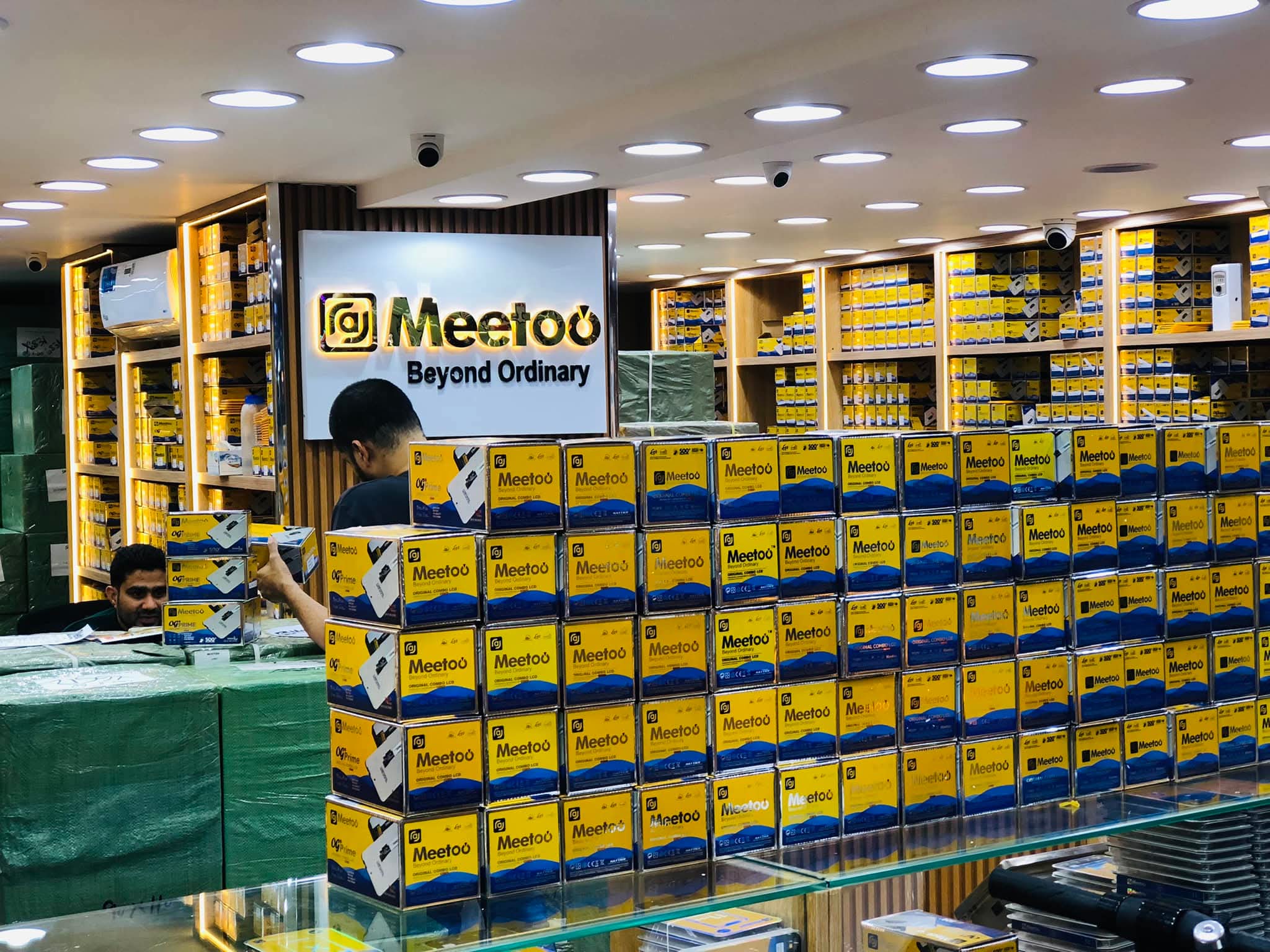 Lot 27 Écrans MEETOO — Téléphones Toutes Marques